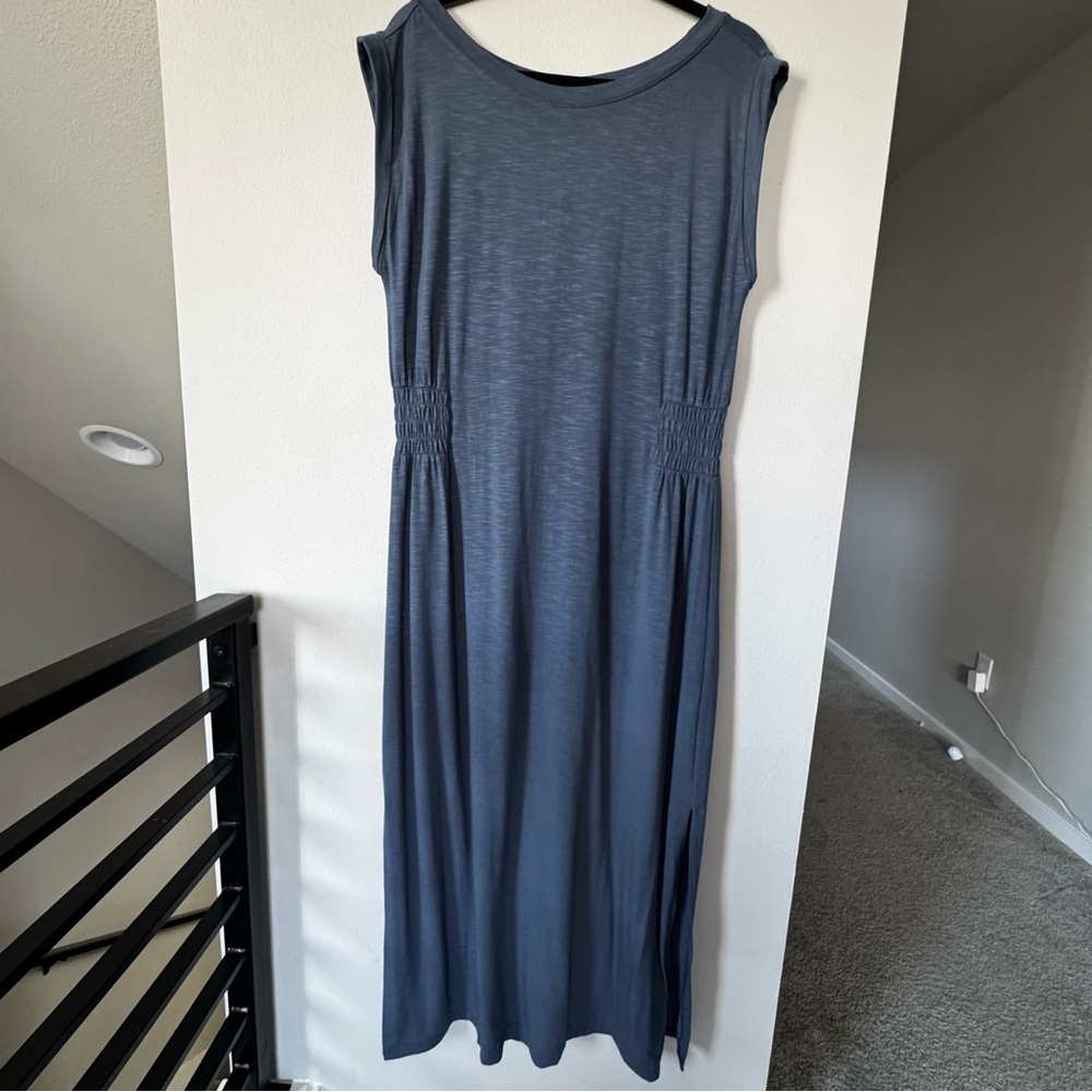 WHBM Blue Rayon Slub Knit Sleeveless Smocked Waist Midi Maxi Dress Womens Large - Picture 4 of 14
